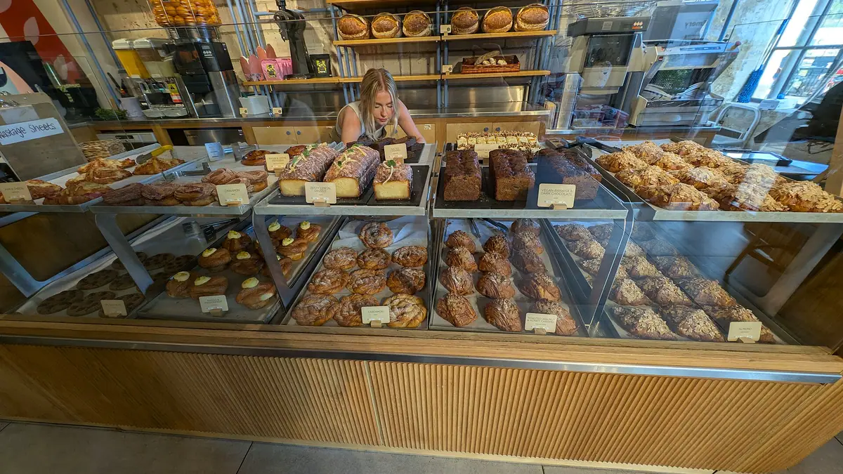 Karpaty Bakery – bakery in Wakefield town centre